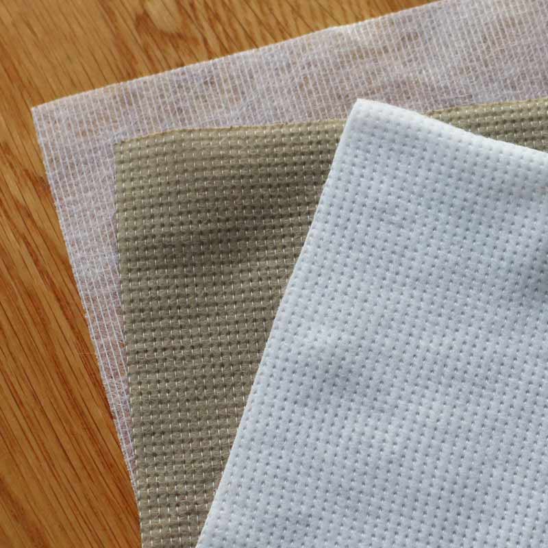Non-woven polyester roofing fabric