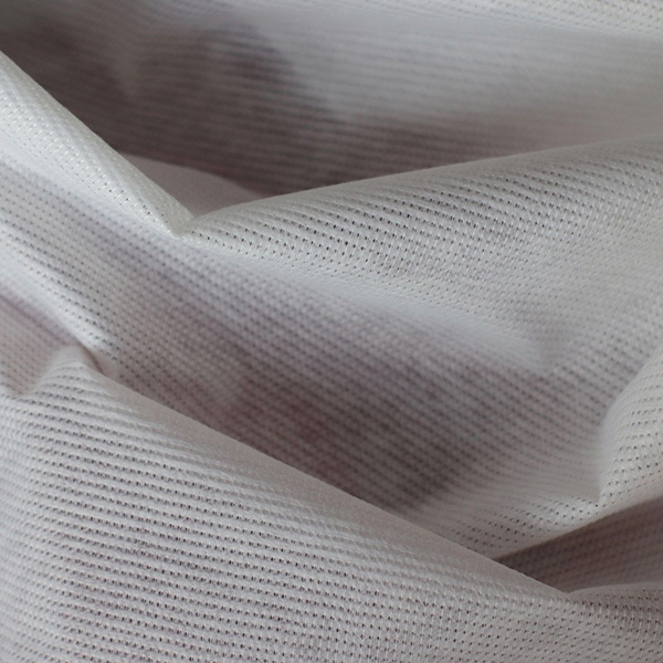 Stitch bond polyester roofing fabric